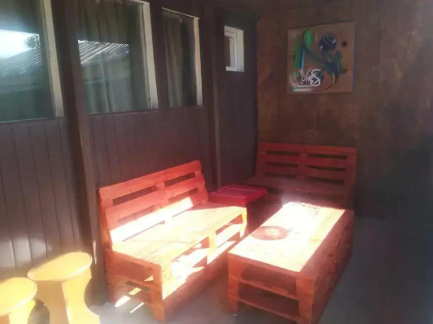 Homestay Friendly House - Self Check-In Apartment Bucharest