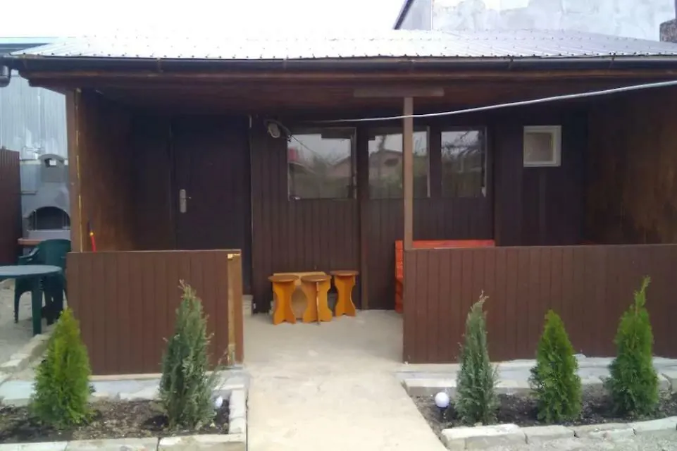 Homestay Friendly House - Self Check-In Apartment Bucharest Romania