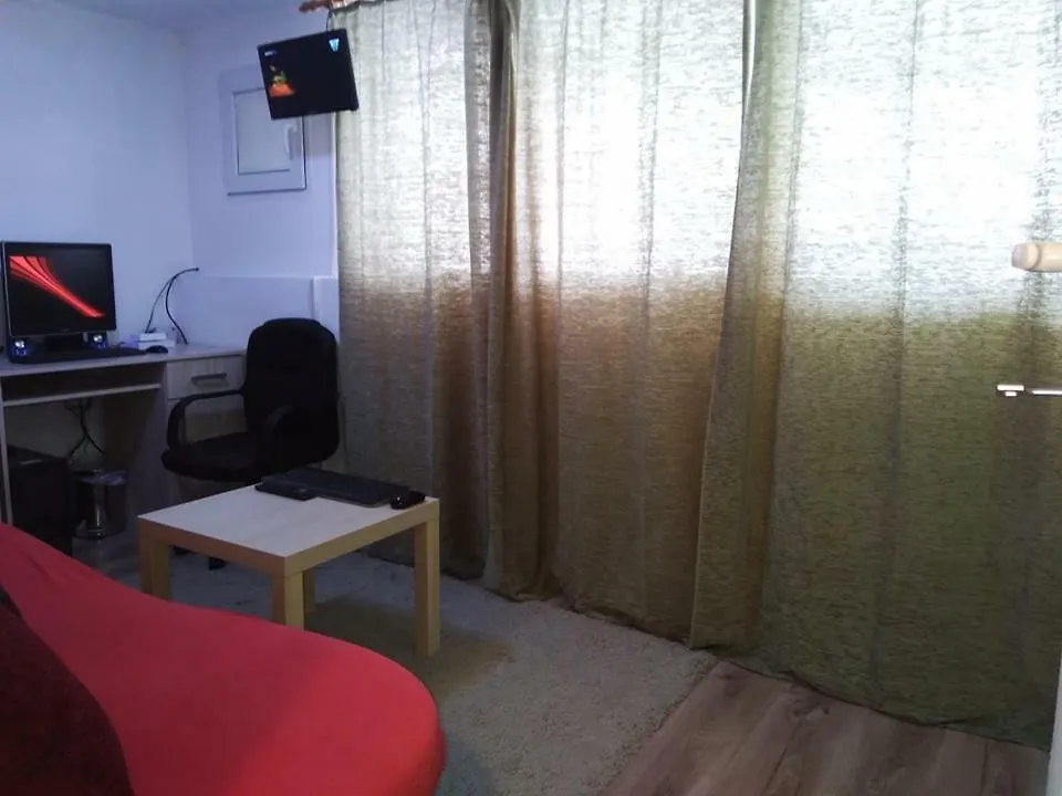 Homestay Friendly House - Self Check-In Apartment Bucharest