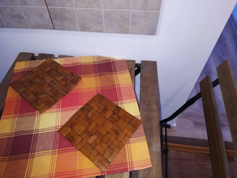 Friendly House - Self Check-In Apartment Bucharest Romania